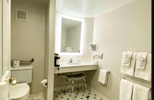 Harlingen Hotel | Quality Inn Harlingen