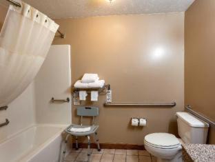 Hastings Hotel | Quality Inn Hastings