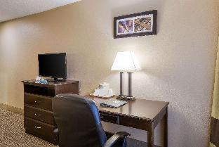 Kansas City Hotel | Quality Inn I-70 Near Kansas Speedway