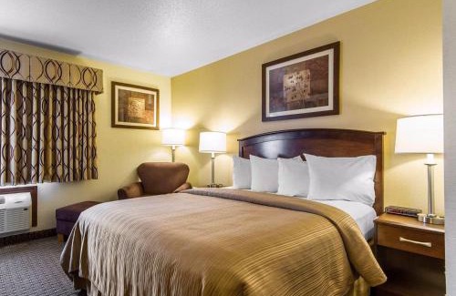 La Crosse Hotel | Quality Inn La Crosse North