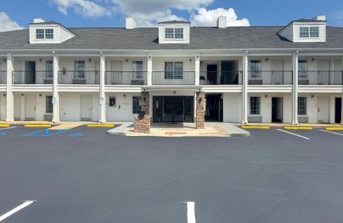 LaGrange Hotel | Quality Inn Lagrange East I-85