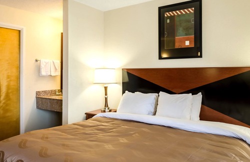 Meridian Hotel | Quality Inn Meridian