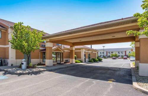 Monee Hotel | Quality Inn Monee I-57