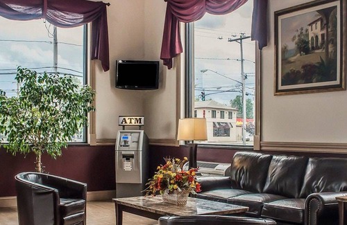 Niagara Falls Hotel | Quality Inn Niagara Falls