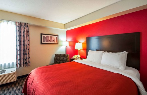 Woodbridge Hotel | Quality Inn near Potomac Mills