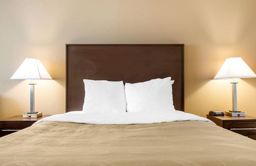 Noblesville Hotel | Quality Inn Noblesville - Indianapolis