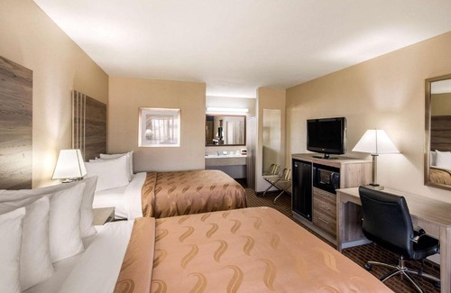 Paris Hotel | Quality Inn Paris Texas