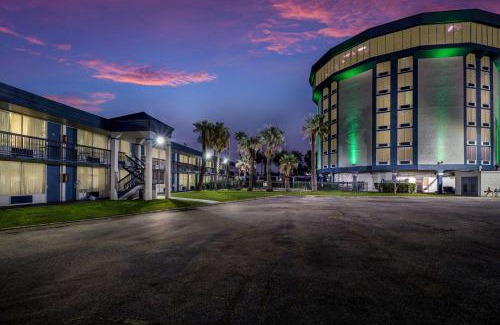 Pasadena Hotel | Quality Inn Pasadena - Houston East