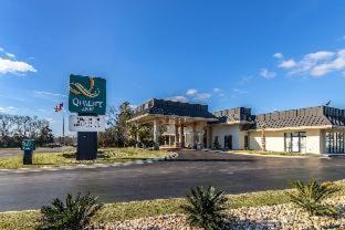 Perry Hotel | Quality Inn Perry - National Fairgrounds Area