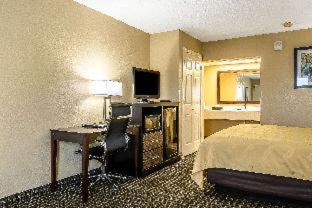 Perry Hotel | Quality Inn Perry - National Fairgrounds Area