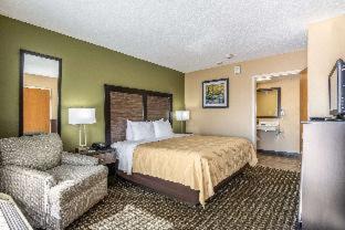 Perry Hotel | Quality Inn Perry - National Fairgrounds Area