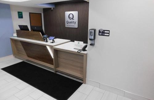 Pontiac Hotel | Quality Inn Pontiac