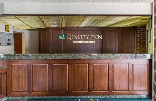 Schaumburg Hotel | Quality Inn Schaumburg - Chicago near the Mall