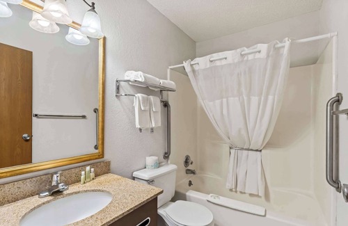 Sidney Hotel | Quality Inn Sidney I-80