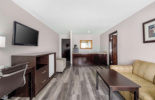 Siloam Springs Hotel | Quality Inn Siloam Springs West