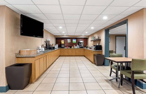 Slidell Hotel | Quality Inn Slidell I-10
