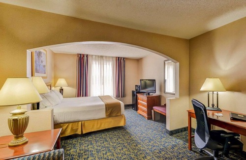 Potomac Hotel | Quality Inn Spring Mills - Martinsburg North