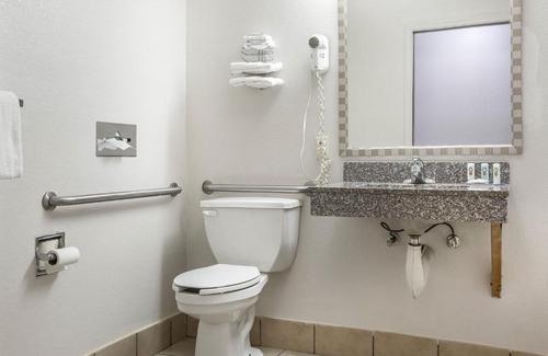 Stockbridge Hotel | Quality Inn Stockbridge Atlanta South