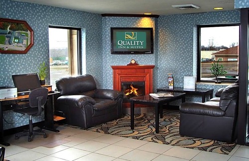 Big Rapids Hotel | Quality Inn & Suites Big Rapids