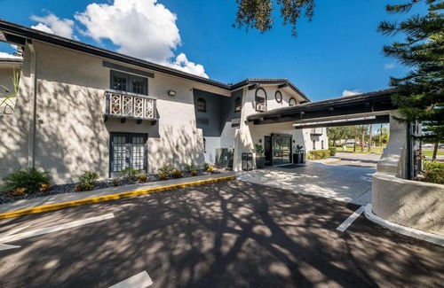 Altamonte Springs Hotel | Quality Inn & Suites Altamonte Springs Orlando-North