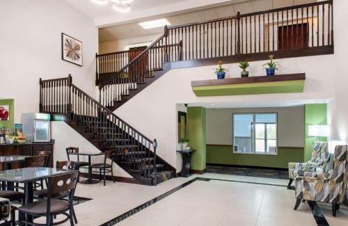 Anderson Hotel | Quality Inn & Suites Anderson I-69