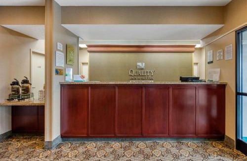 Benton Hotel | Quality Inn & Suites Benton - Draffenville