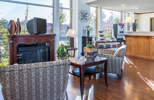 Cameron Park Hotel | Quality Inn & Suites Cameron Park Shingle Springs
