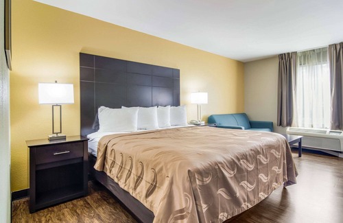 Canton Hotel | Quality Inn & Suites Canton, GA