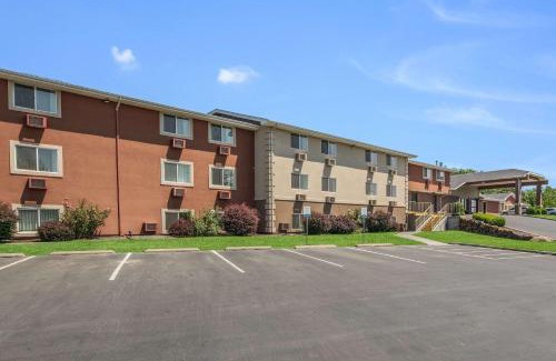 Walla Walla Hotel | Quality Inn & Suites Downtown Walla Walla