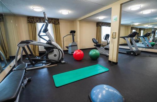 Mansfield Hotel | Quality Inn & Suites Downtown Mansfield