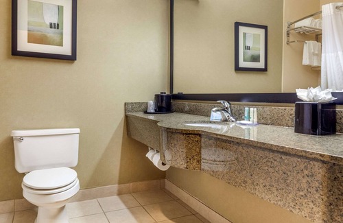 Durant Hotel | Quality Inn & Suites Durant