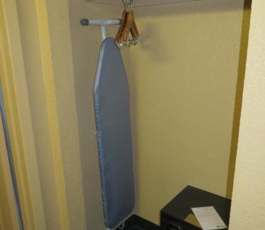San Antonio Hotel | Quality Inn & Suites I-35 near Frost Bank Center