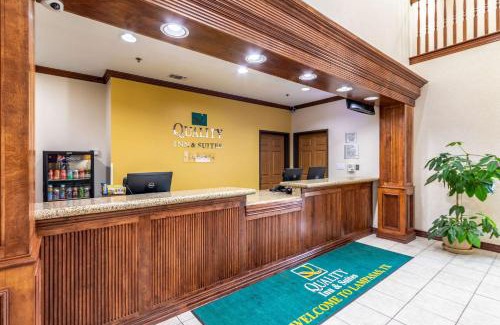 Lampasas Hotel | Quality Inn & Suites Lampasas