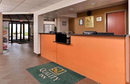 Matteson Hotel | Quality Inn & Suites Matteson near I-57