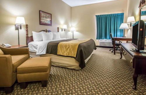 Mendota Hotel | Quality Inn & Suites Mendota near I-39
