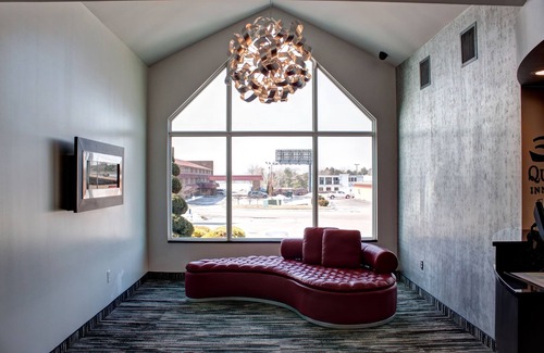 Crosswoods Hotel | Quality Inn & Suites North/Polaris