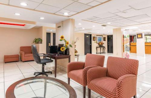 Orlando Hotel | Quality Inn & Suites Orlando Airport