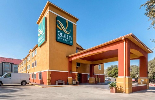 San Antonio Hotel | Quality Inn & Suites SeaWorld North