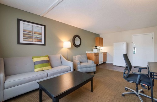 Danville Hotel | Quality Inn & Suites