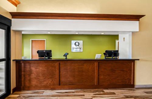 Eagle Hotel | Quality Inn & Suites Vail Valley
