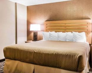 Warren Hotel | Quality Inn & Suites Warren - Detroit