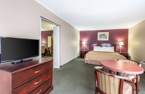 Tifton Hotel | Quality Inn Tifton