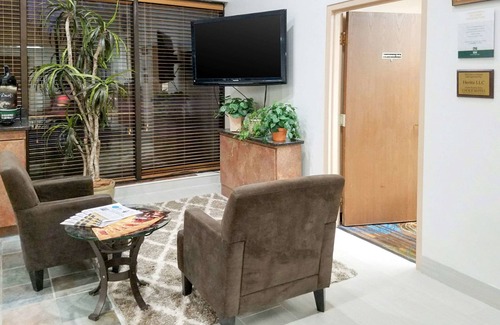 Toledo Hotel | Quality Inn Toledo
