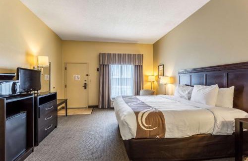 Union City Hotel | Quality Inn Union City US 51