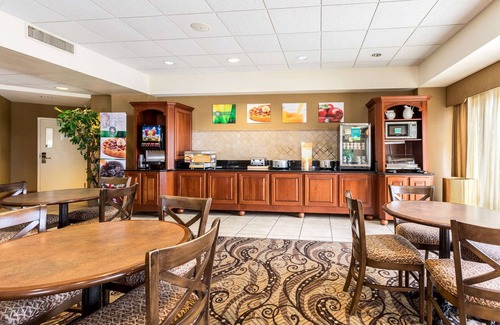 Union City Hotel | Quality Inn Union City US 51