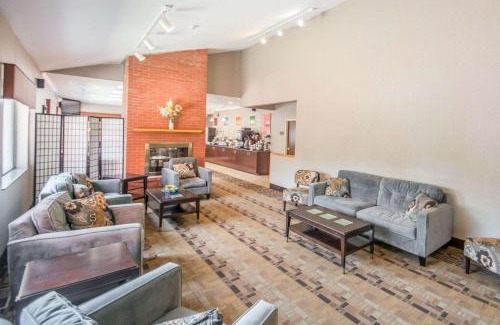 Corning Hotel | Quality Inn