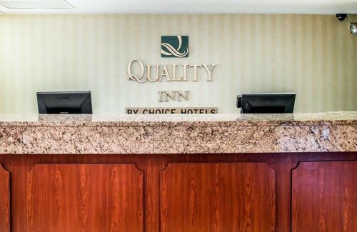Holland Hotel | Quality Inn