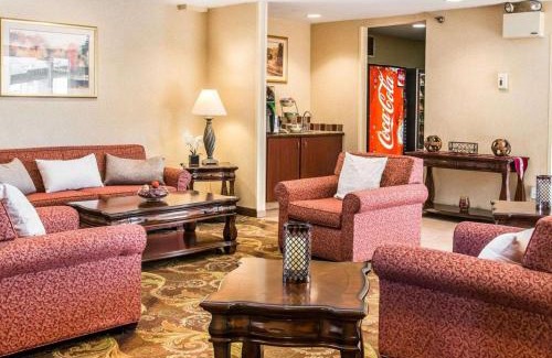 Holland Hotel | Quality Inn