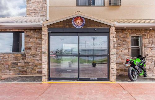 Lamar Hotel | Quality Inn