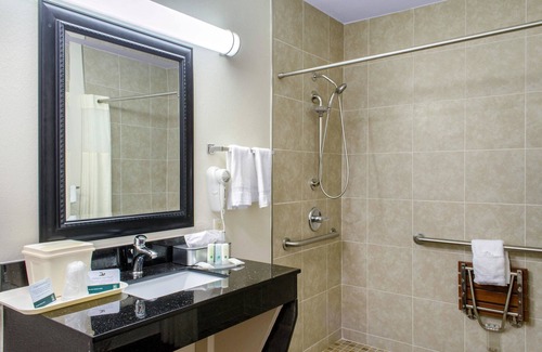 McComb Hotel | Quality Inn